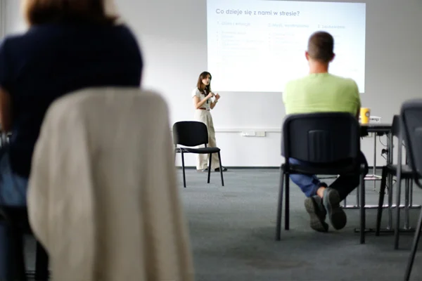 Flex Tczew, Polen – Workshop zum psychischen Wohlbefinden der Mitarbeiter